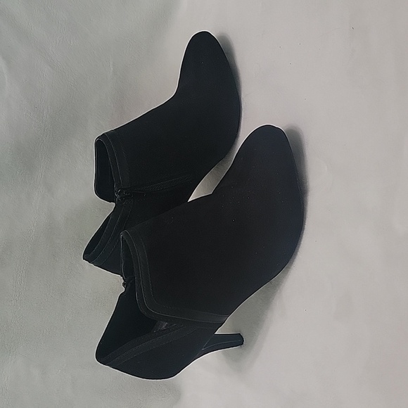 Dexflex Black Booties Size 11 W - Picture 3 of 9